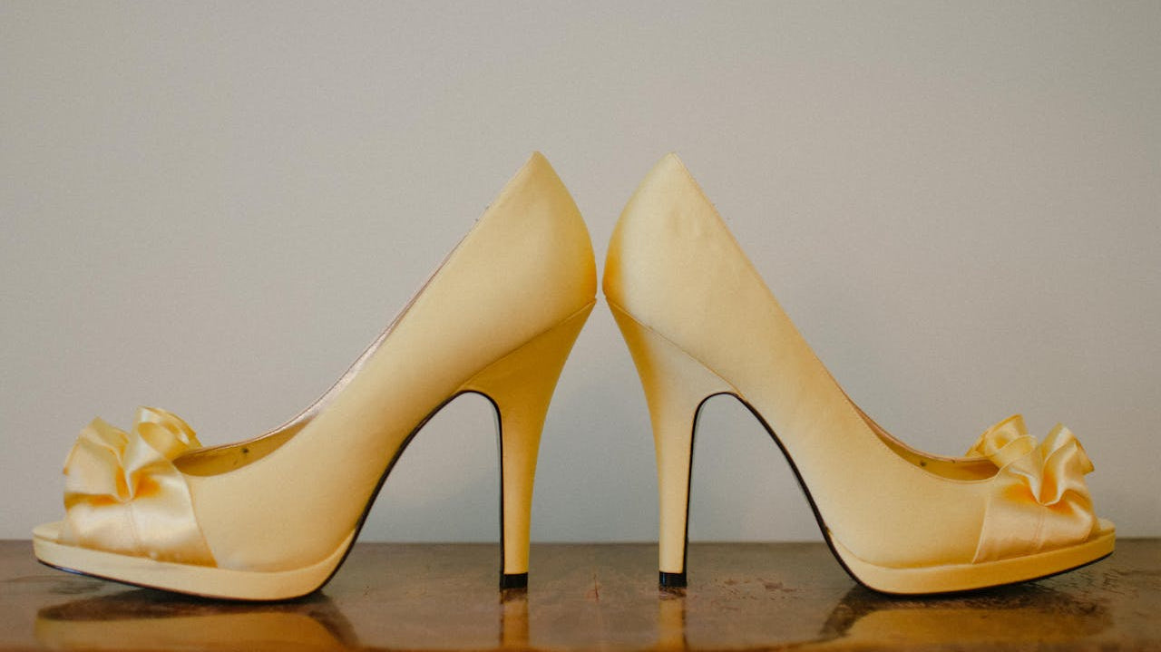How to Choose the Perfect Women’s Designer Shoes for Any Occasion