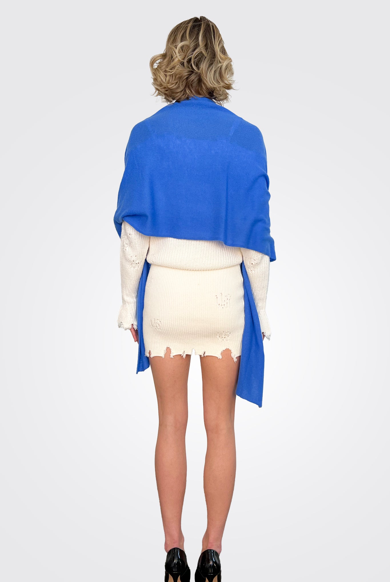 Featherweight Wrap - Cosmic Cobalt by Autumn Cashmere — view 4