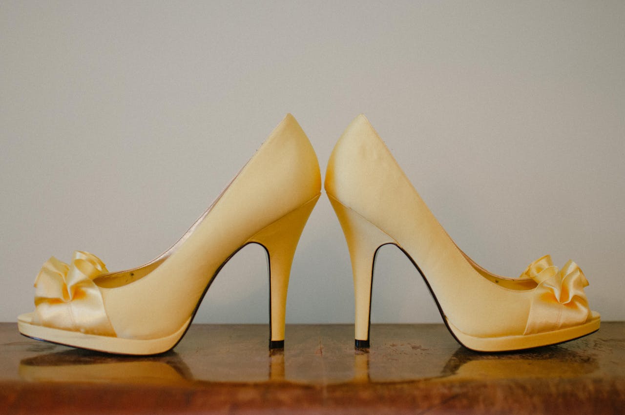How to Choose the Perfect Women’s Designer Shoes for Any Occasion